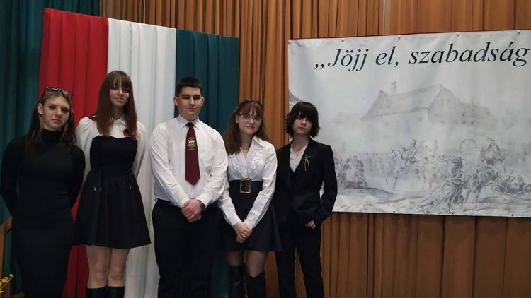 Sikeres szereplés a „Jöjj el, szabadság!” szavalóversenyen
